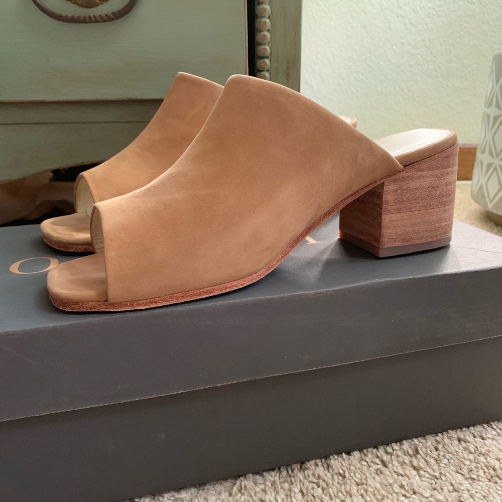 Nisolo Paloma open toe mule